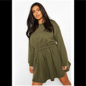 NWOT PLUS SIZE smock sweatshirt dress with elastic waist